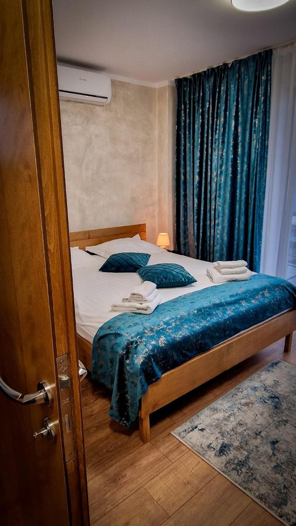 Santa Fe Hotel Suceava Exterior foto