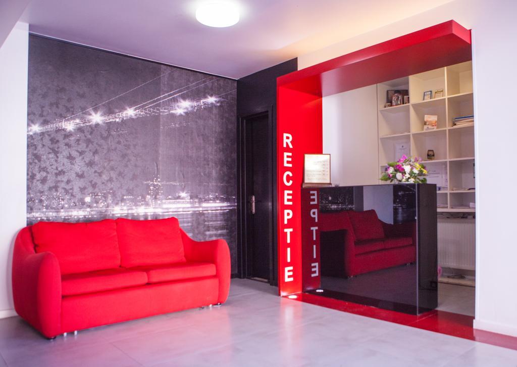 Santa Fe Hotel Suceava Exterior foto